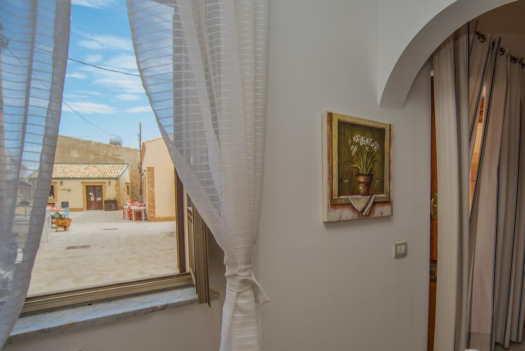 Appartement Un Affaccio Sul Borgo à Marzamemi Extérieur photo